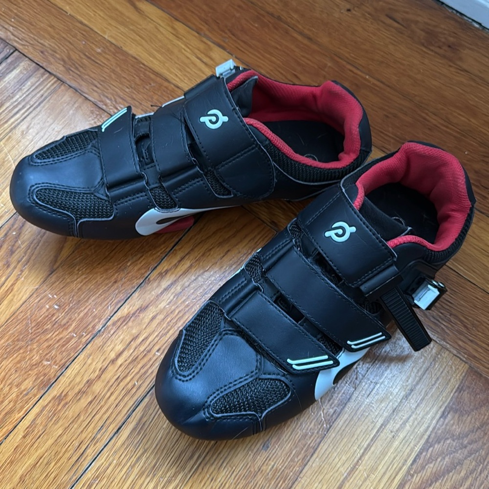 Peloton Cycling Shoes, W 40